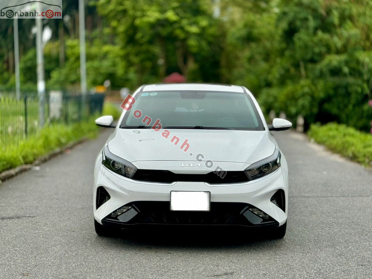 Kia K3 Luxury 1.6 AT 2022