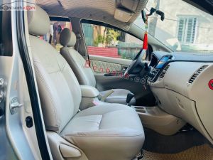 Xe Toyota Innova 2.0G 2015