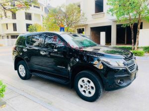 Xe Chevrolet Trailblazer LT 2.5L VGT 4x2 AT 2018