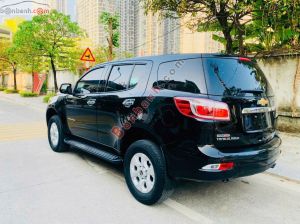 Xe Chevrolet Trailblazer LT 2.5L VGT 4x2 AT 2018