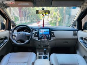 Xe Toyota Innova 2.0G 2015